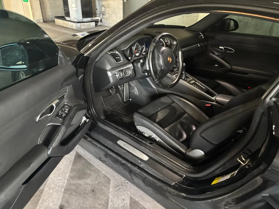 2016 Porsche 981 Cayman - Image 11 of 20
