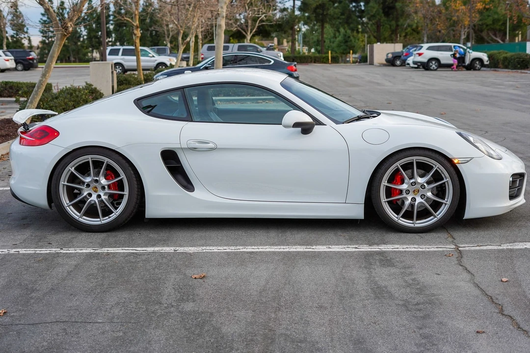 2016 Porsche 981 Cayman S - Image 6 of 22