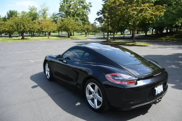 2016 Porsche 981 Cayman S - Image 6 of 9