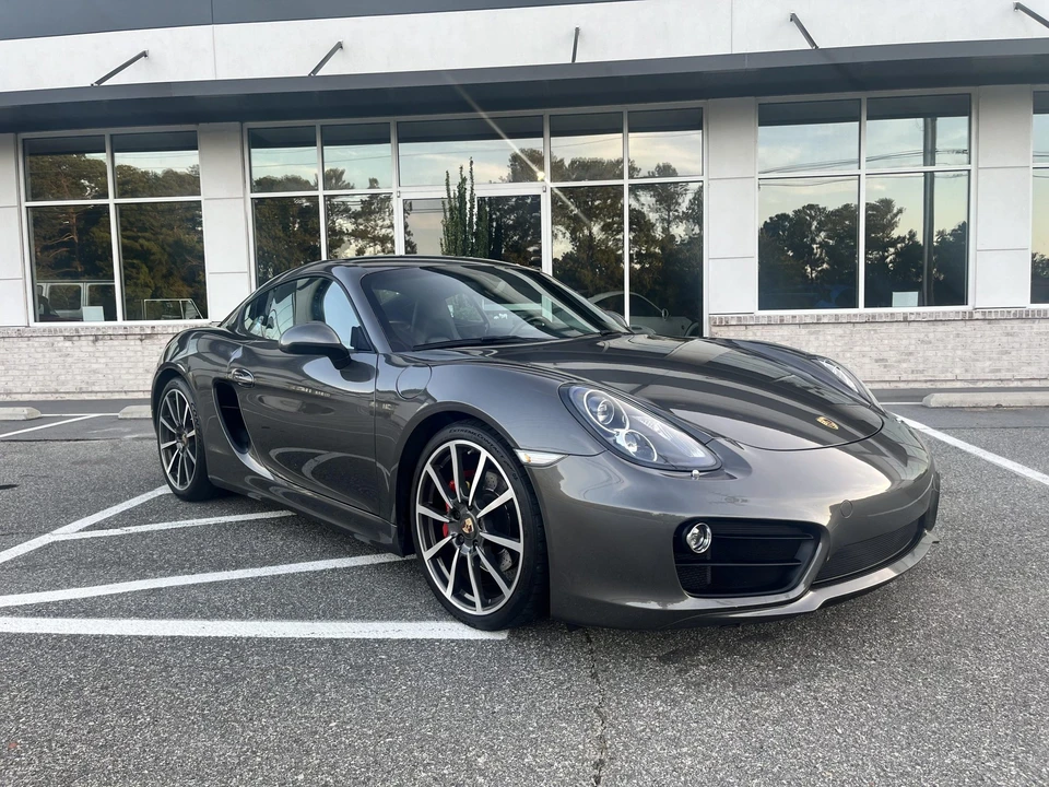 2016 Porsche 981 Cayman S - Image 4 of 31