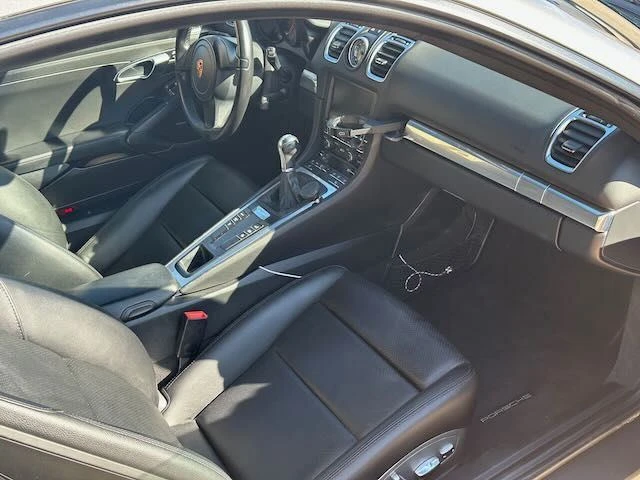 2016 Porsche 981 Cayman S - Image 7 of 16