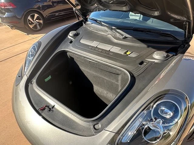 2016 Porsche 981 Cayman S - Image 11 of 16