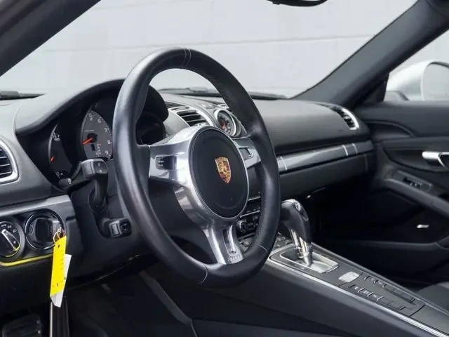 2016 Porsche 981 Cayman S - Image 4 of 8