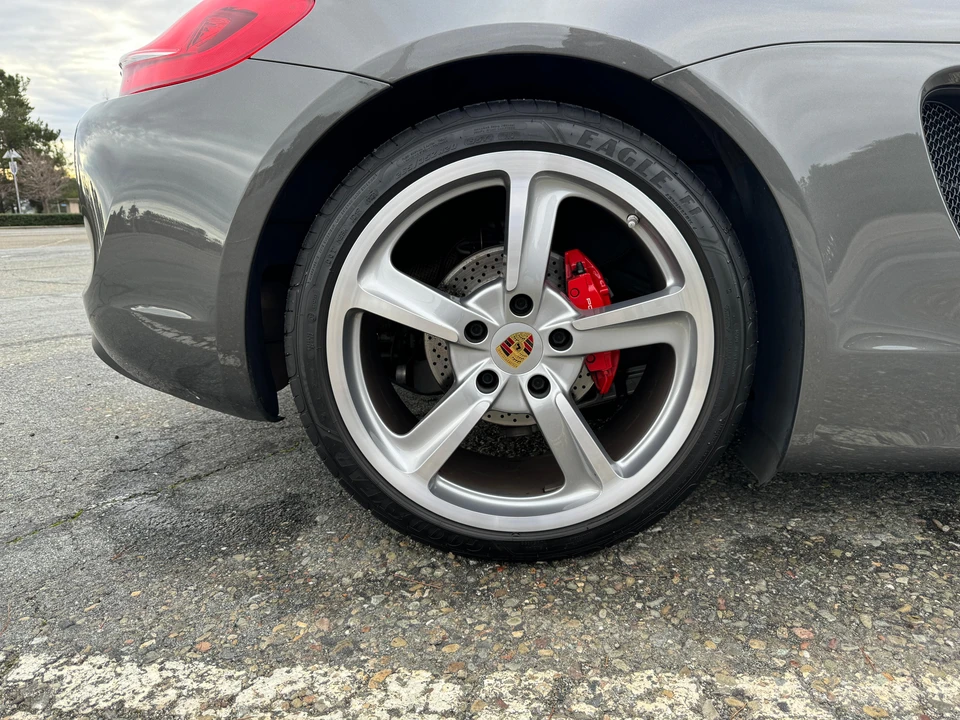 2016 Porsche 981 Cayman S - Image 25 of 31