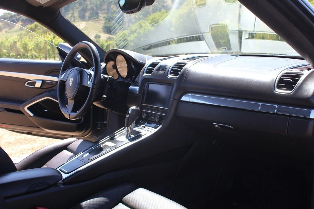 2016 Porsche 981 Cayman S - Image 16 of 24