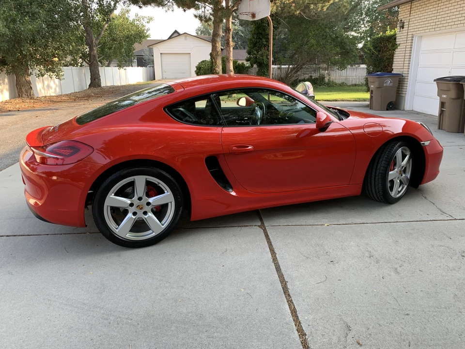 2016 Porsche 981 Cayman S - Image 15 of 31