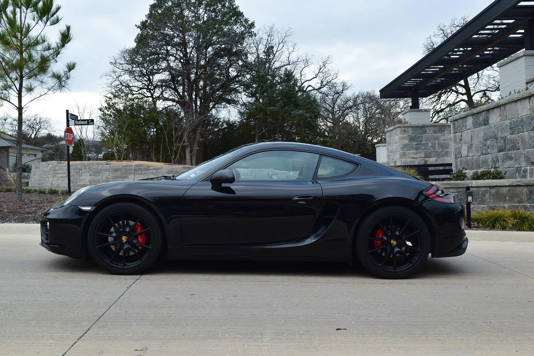 2016 Porsche 981 Cayman S - Image 13 of 31