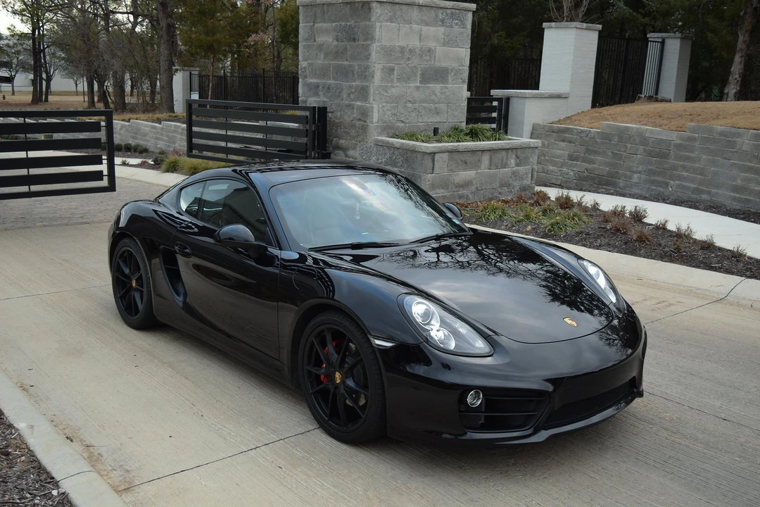 2016 Porsche 981 Cayman S - Image 25 of 31