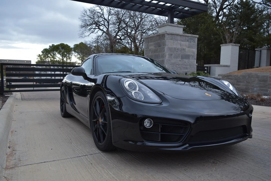 2016 Porsche 981 Cayman S - Image 26 of 31