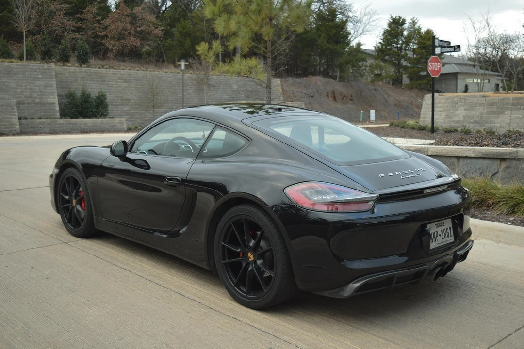 2016 Porsche 981 Cayman S - Image 15 of 31