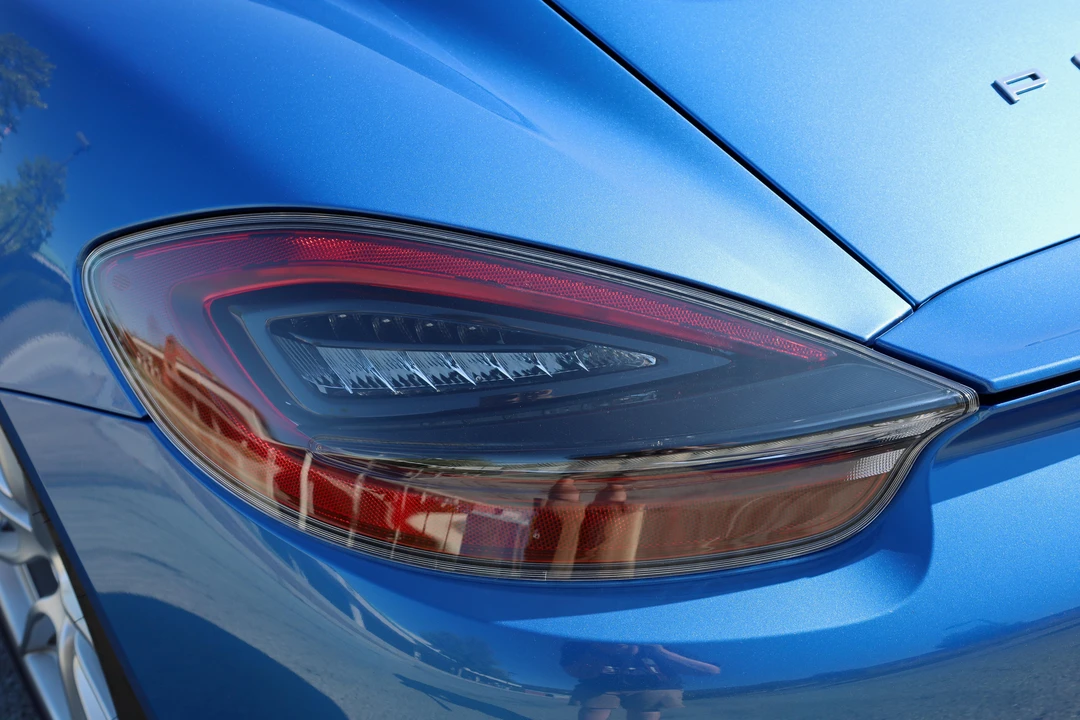 2016 Porsche 981 Cayman S - Image 27 of 31