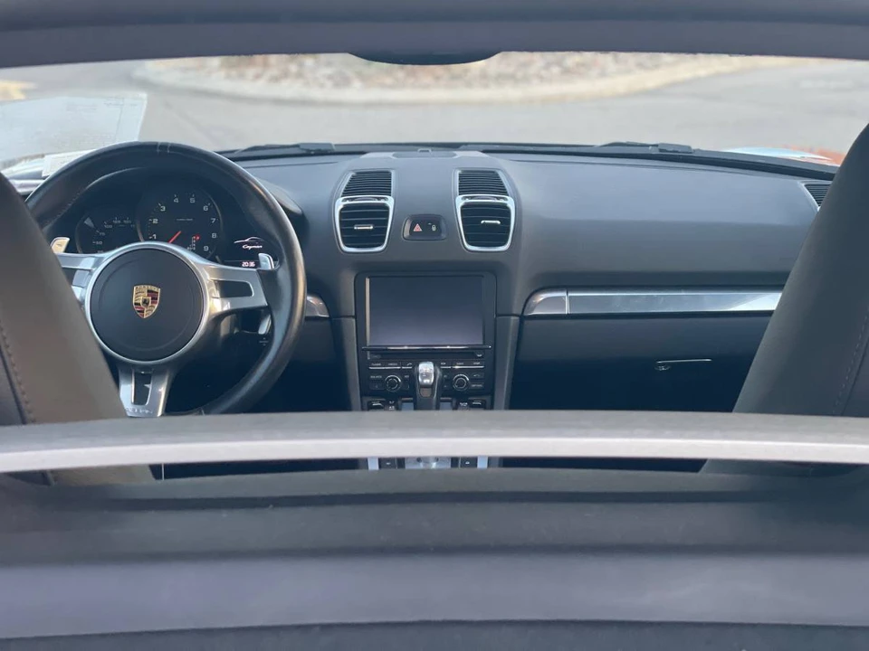 2016 Porsche 981 Cayman - Image 18 of 18