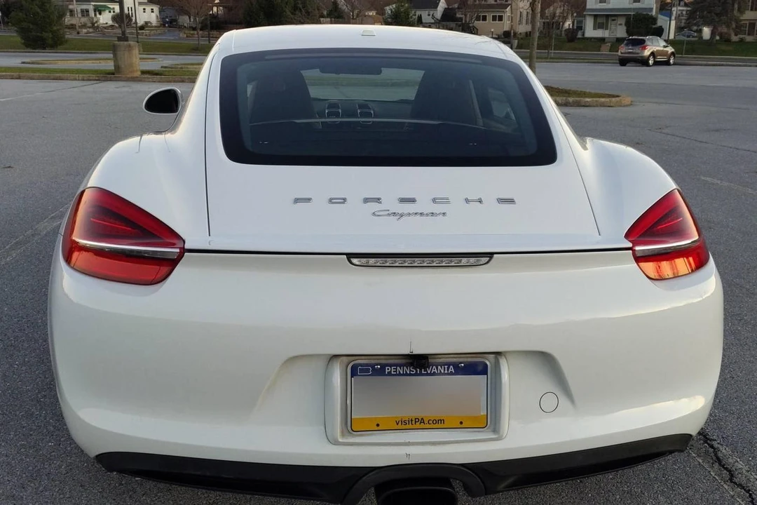 2016 Porsche 981 Cayman - Image 5 of 25