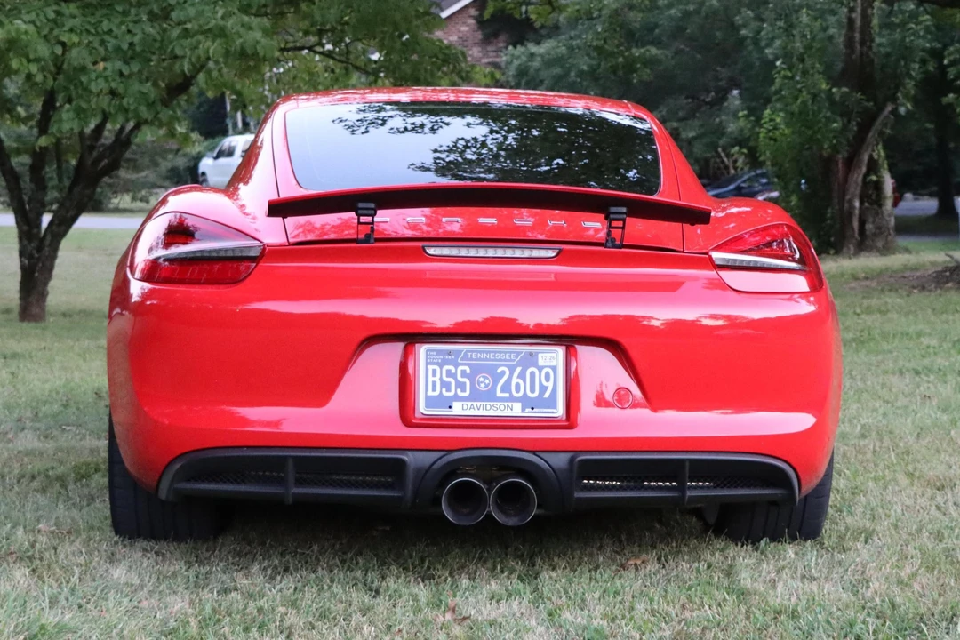 2016 Porsche 981 Cayman - Image 11 of 31