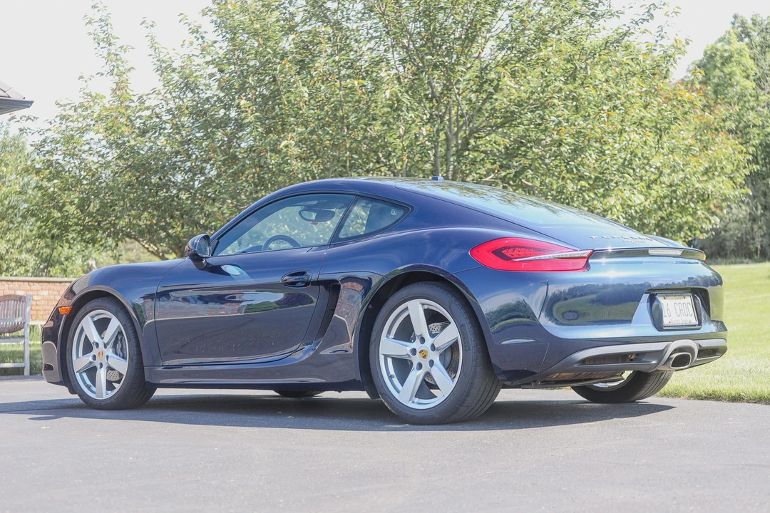 2016 Porsche 981 Cayman - Image 8 of 31
