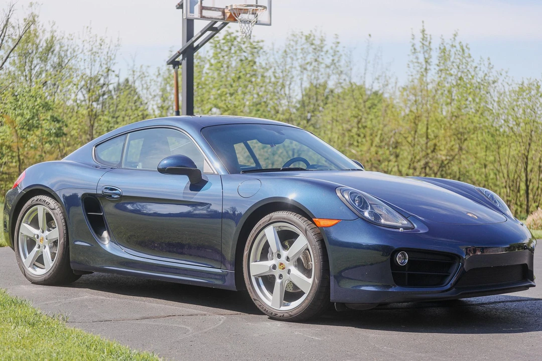2016 Porsche 981 Cayman - Image 12 of 31