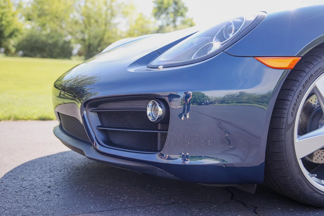 2016 Porsche 981 Cayman - Image 25 of 31