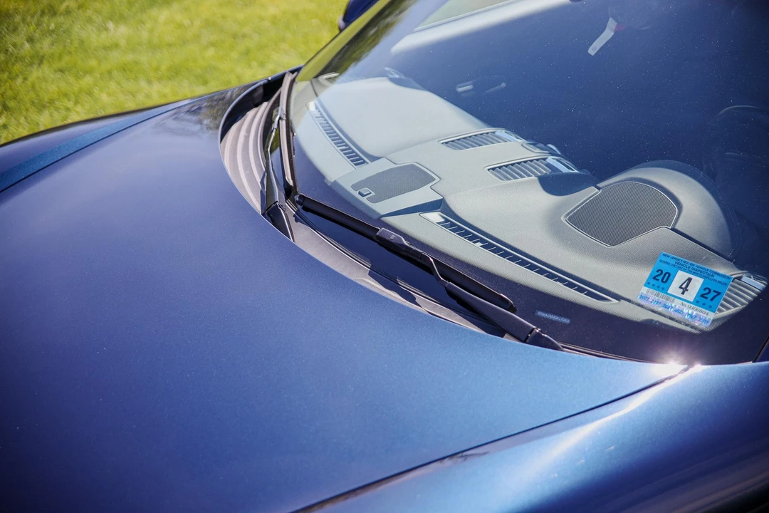 2016 Porsche 981 Cayman - Image 28 of 31