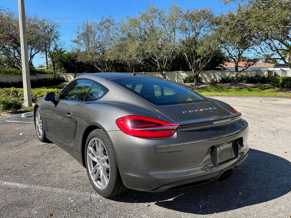 2016 Porsche 981 Cayman - Image 15 of 31