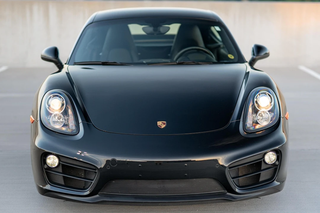 2016 Porsche 981 Cayman - Image 2 of 31