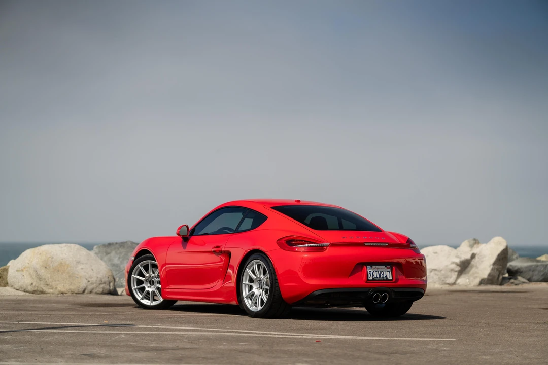 2016 Porsche 981 Cayman - Image 12 of 31