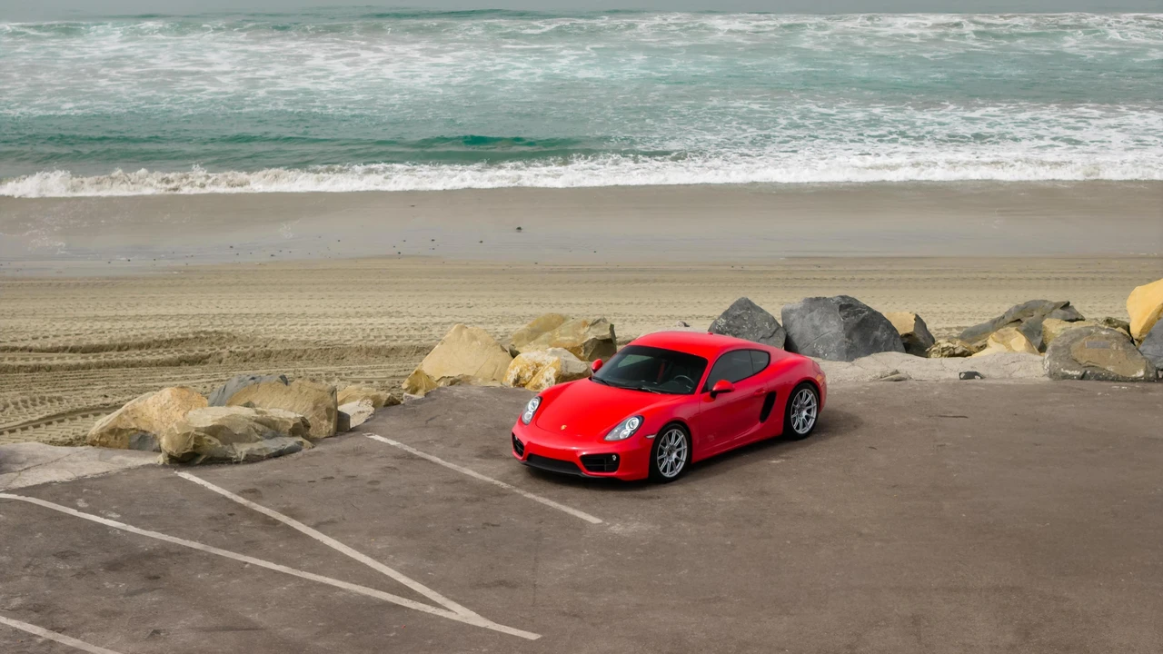 2016 Porsche 981 Cayman - Image 20 of 31