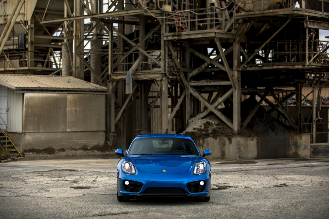 2016 Porsche 981 Cayman - Image 7 of 18