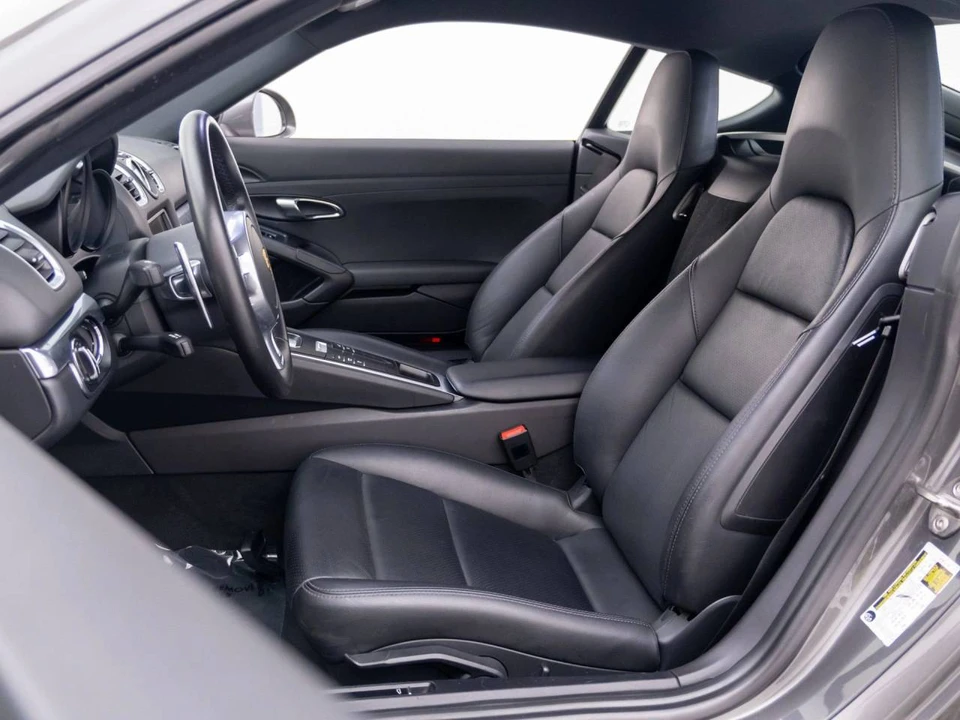 2016 Porsche 981 Cayman - Image 5 of 5