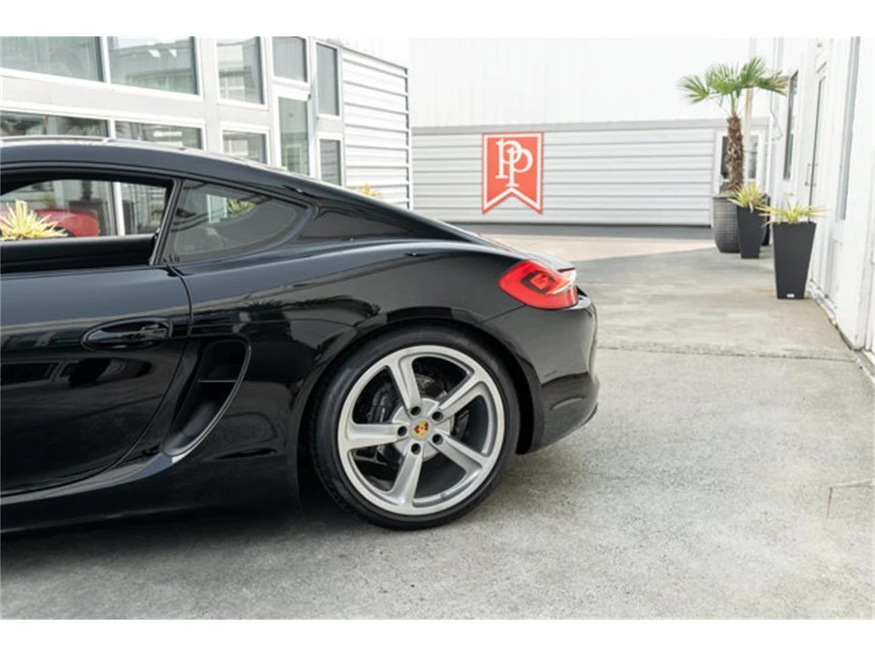 2016 Porsche 981 Cayman - Image 5 of 12