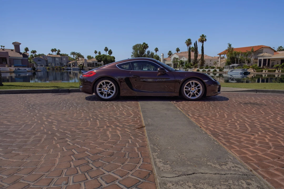 2016 Porsche 981 Cayman - Image 20 of 31