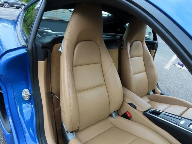 2016 Porsche 981 Cayman - Image 24 of 31