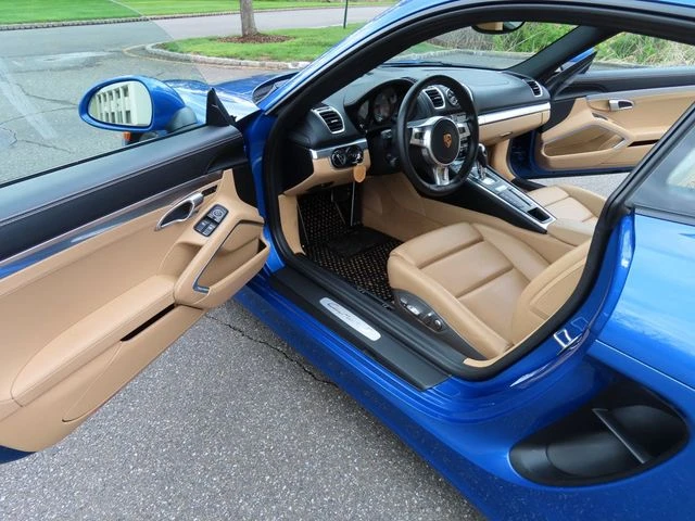 2016 Porsche 981 Cayman - Image 2 of 31