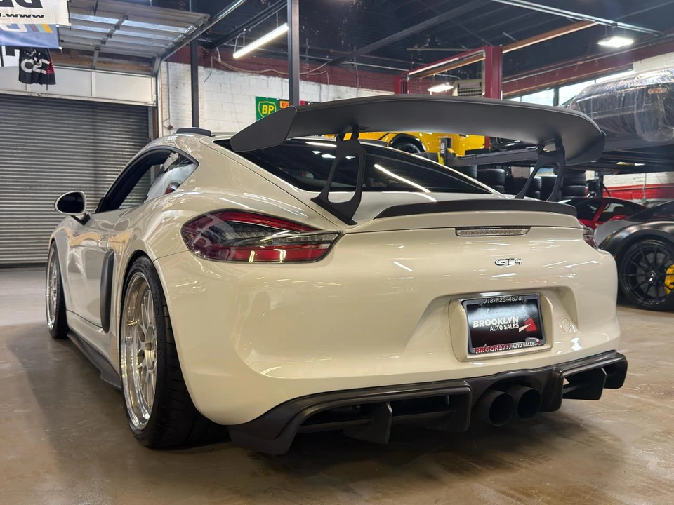 2016 Porsche 981 Cayman - Image 10 of 31