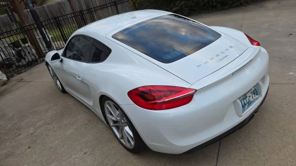 2016 Porsche 981 Cayman - Image 6 of 12