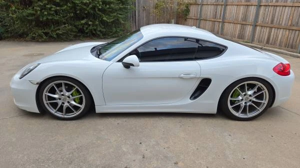2016 Porsche 981 Cayman - Image 4 of 12