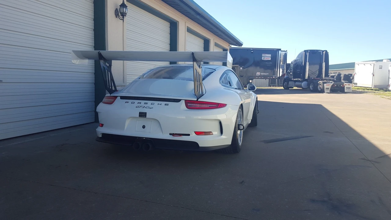 2016 Porsche 991 GT3 - Image 3 of 4