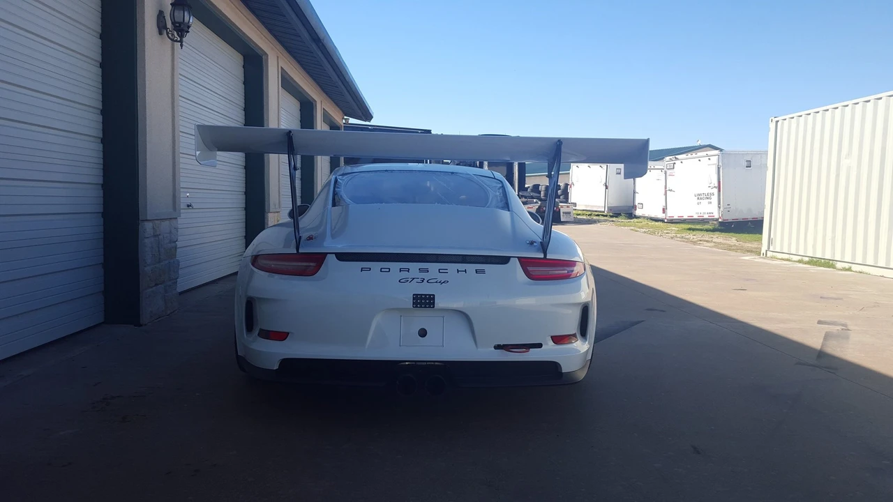 2016 Porsche 991 GT3 - Image 4 of 4