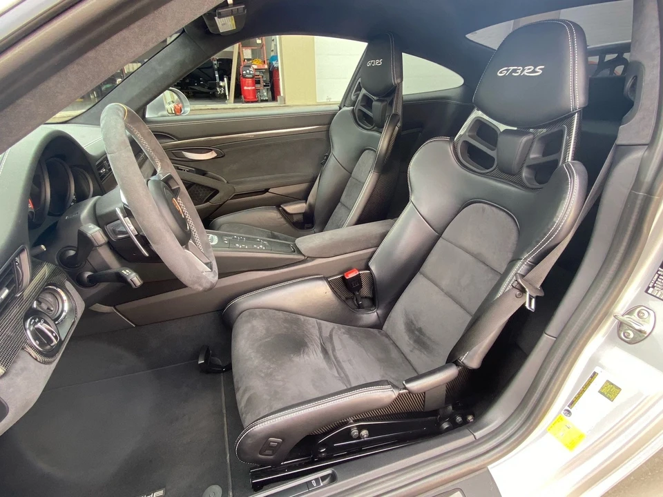 2016 Porsche 991 GT3 RS - Image 11 of 16