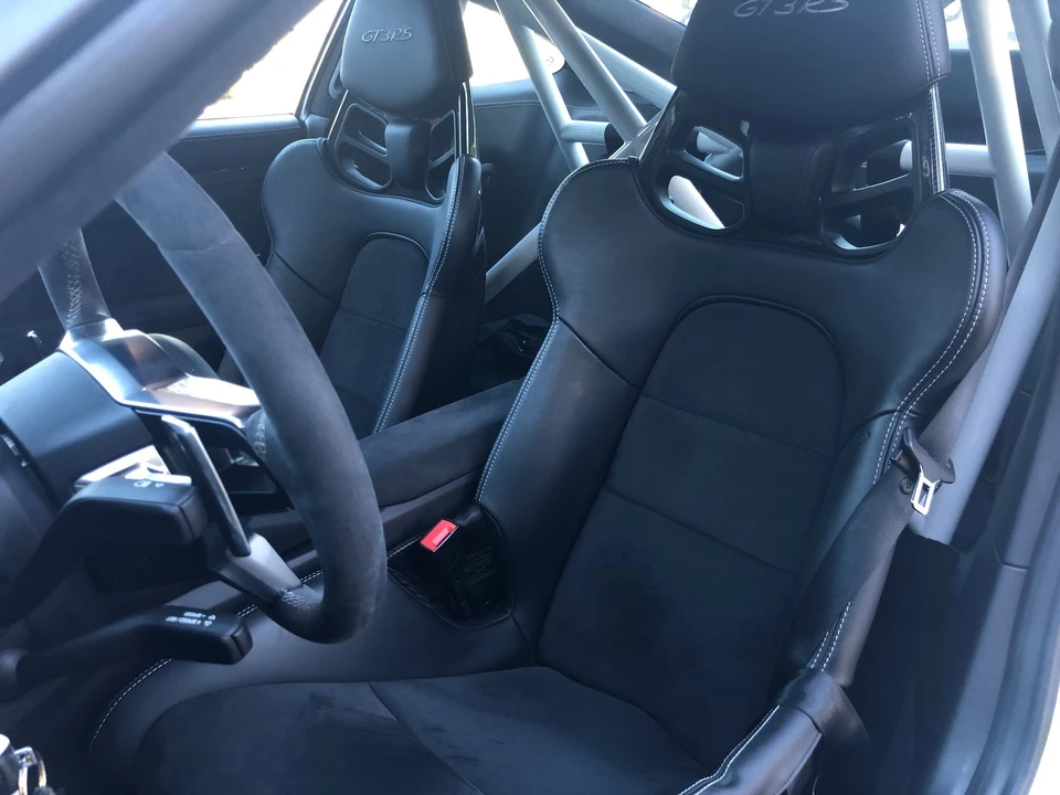 2016 Porsche 991 GT3 RS - Image 12 of 17