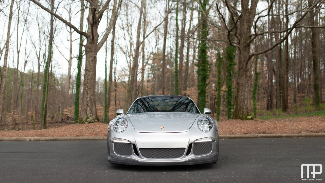 2016 Porsche 991 GT3 RS - Image 2 of 31