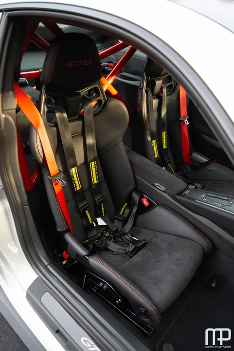 2016 Porsche 991 GT3 RS - Image 23 of 31