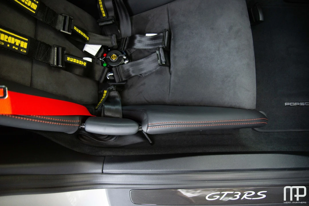 2016 Porsche 991 GT3 RS - Image 25 of 31