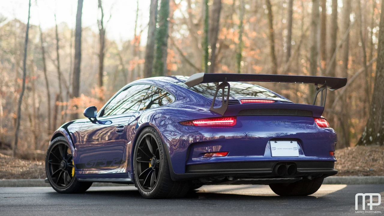 2016 Porsche 991 GT3 RS - Image 11 of 31