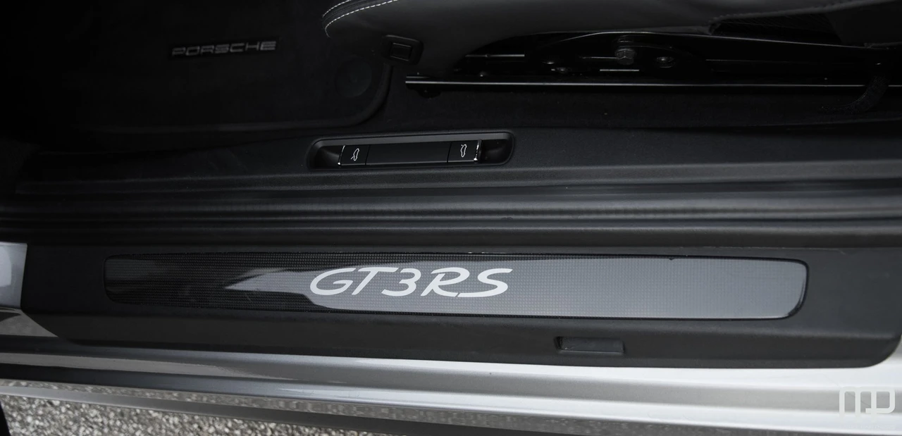 2016 Porsche 991 GT3 RS - Image 21 of 31