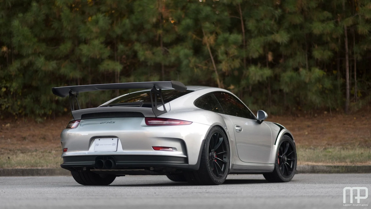 2016 Porsche 991 GT3 RS - Image 11 of 31