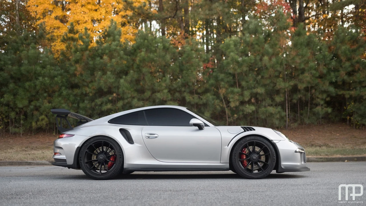 2016 Porsche 991 GT3 RS - Image 8 of 31