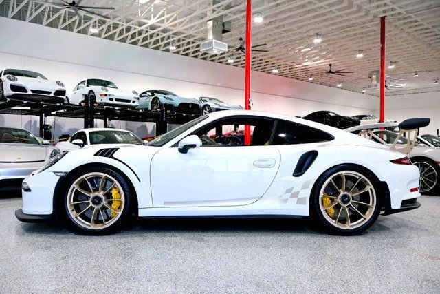 2016 Porsche 991 GT3 RS - Image 2 of 12