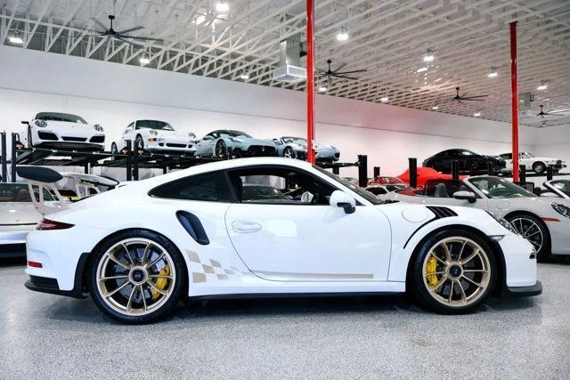 2016 Porsche 991 GT3 RS - Image 11 of 12