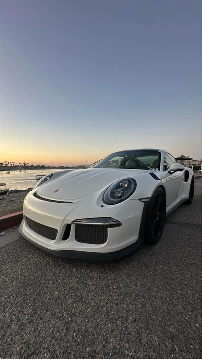 2016 Porsche 991 GT3 RS - Image 2 of 10