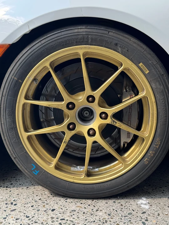 2016 Porsche 981 Cayman GT4 Clubsport - Image 19 of 27
